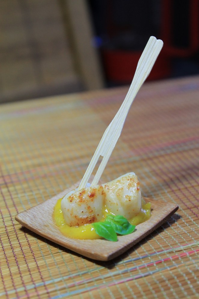 Pétoncle cayenne et purée de mangue - Hungry Rachel