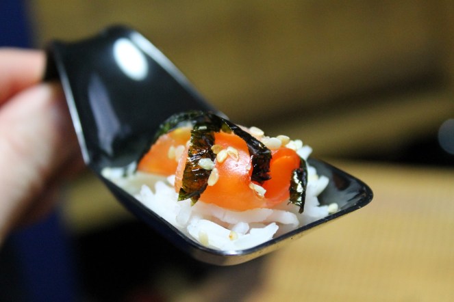 Saumon fumé riz nori sésame - Hungry Rachel