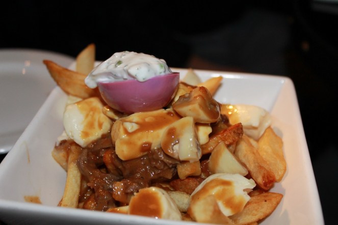 LaPoutineWeekQuébec-LeSam-FairmontChateauFrontenac-HungryRachel