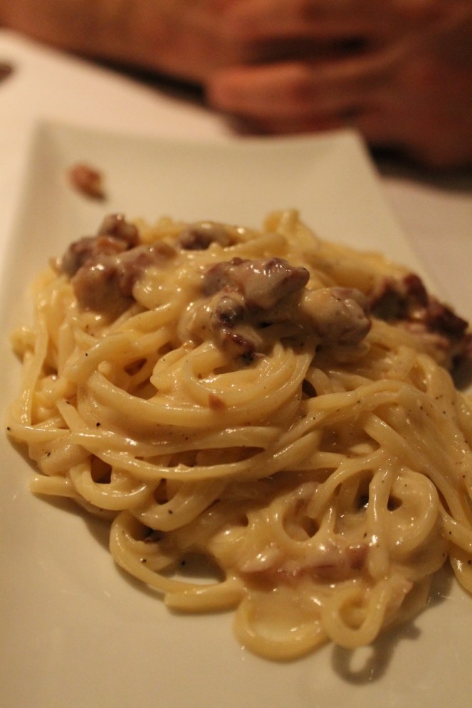 Trattoria La Scala - pâtes flambées à la Grégoire - Hungry Rachel