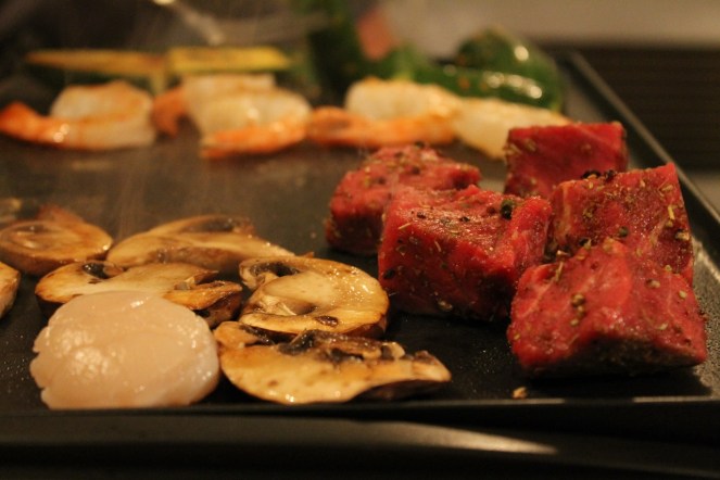 plancha-grill-lagrange-filet-mignon-de-boeuf-et-legumes-hungry-rachel